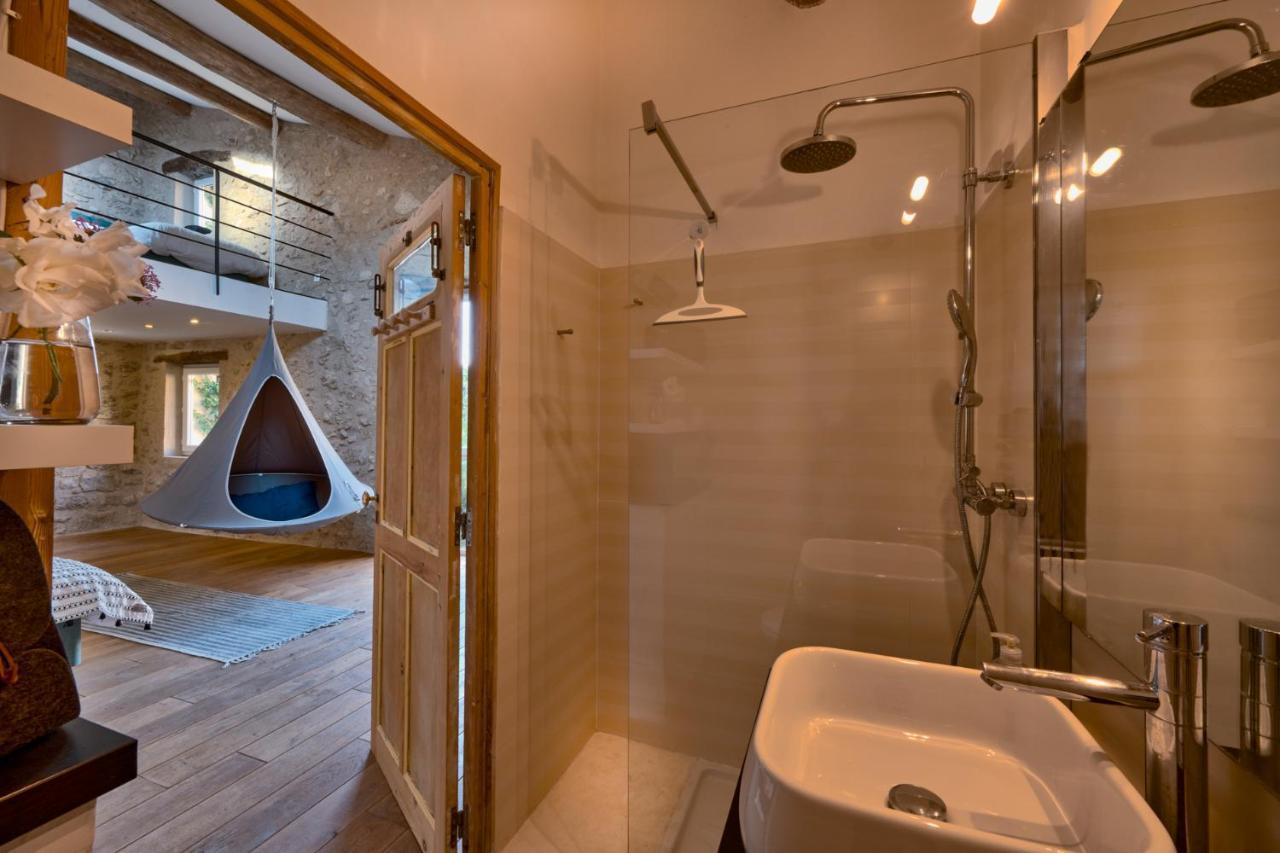 Maison Lou Roucas Cabrieres-d'Aigues Eksteriør billede